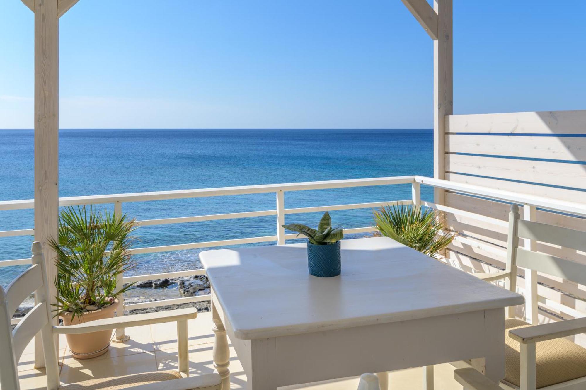 Vista Mare Daire Koutsourás Dış mekan fotoğraf